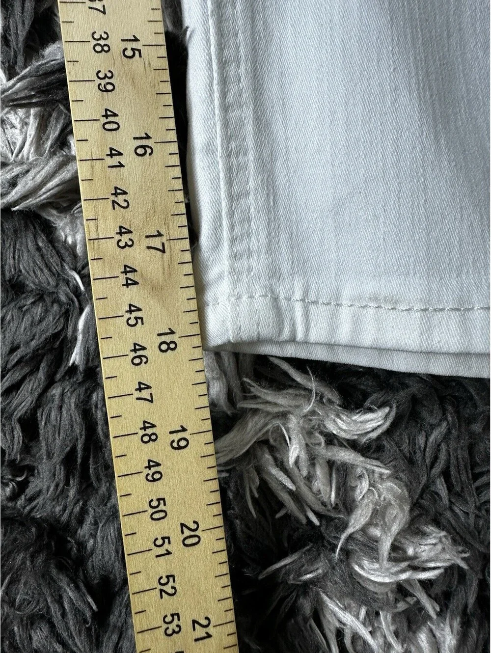 NWT Old Navy Women Size 18 White High Rise Capri Secret Smooth Pockets Denim